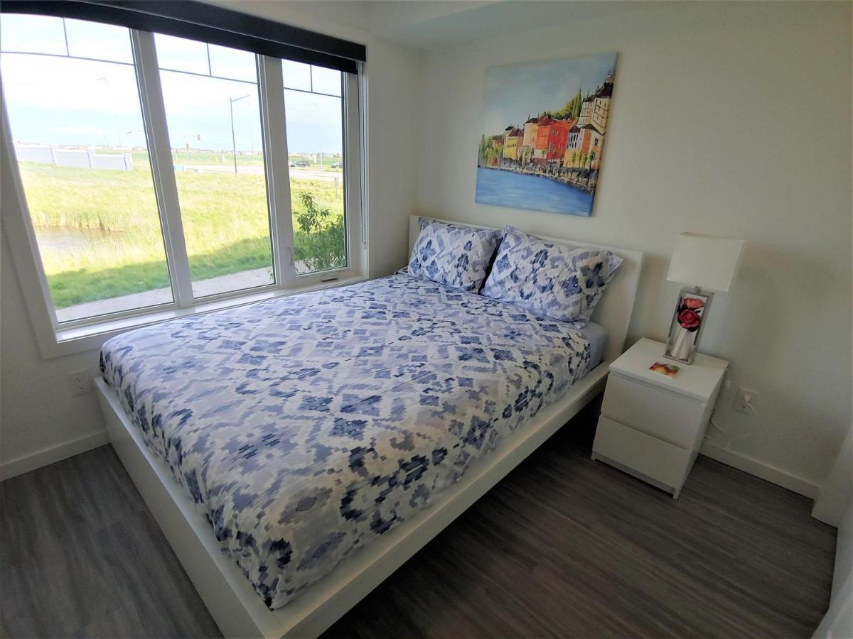 Serene 2 Bedroom Condo With Balcony And Lakeview Winnipeg Exterior foto